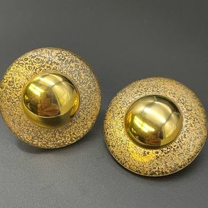 Made in Italy Clío on earrings